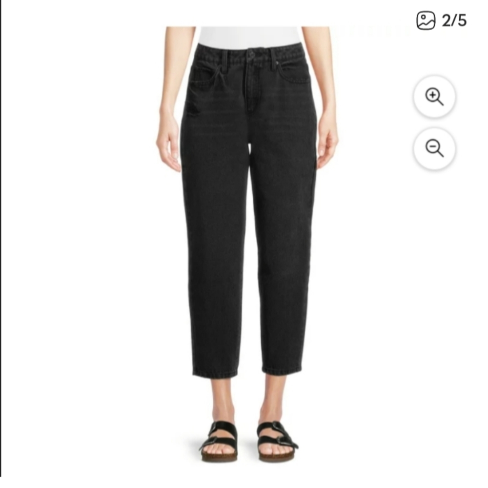 Classic Black Ankle Jeans for Women